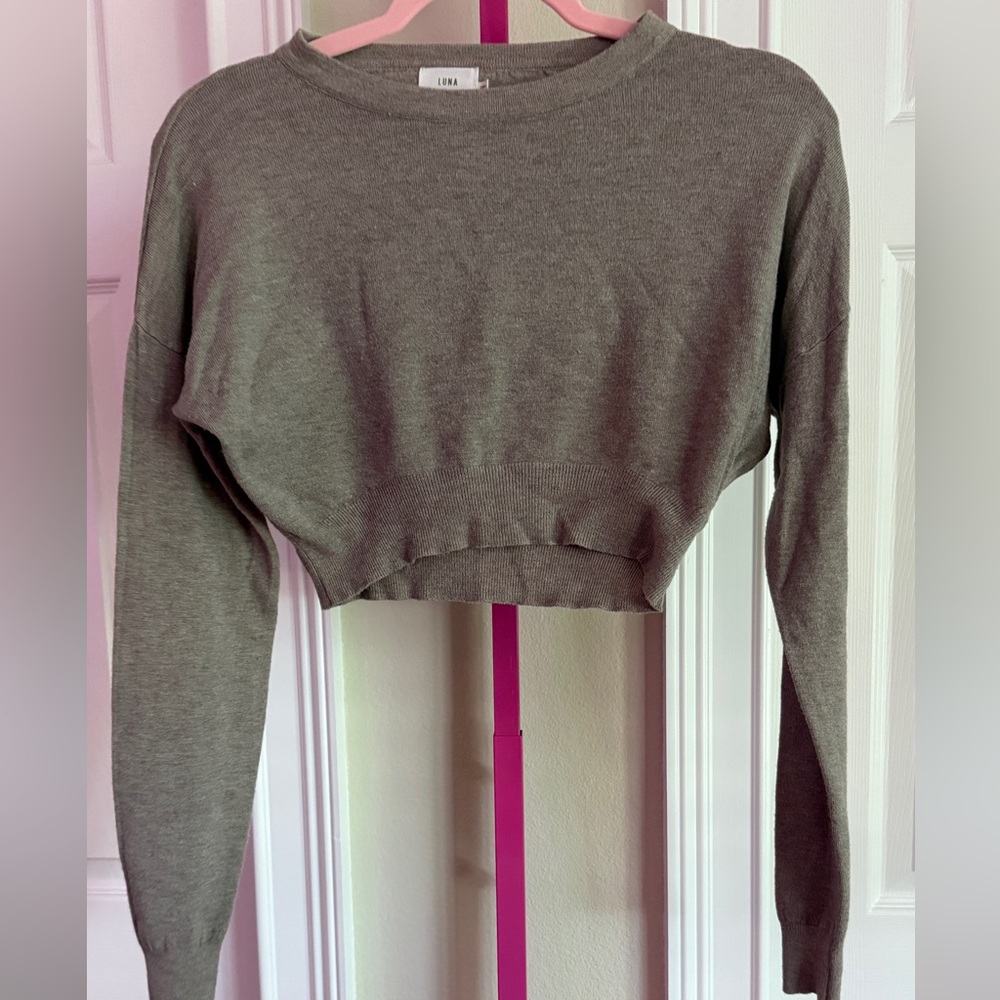 Luna Ivy Taupe Long Sleeve Cropped Sweater